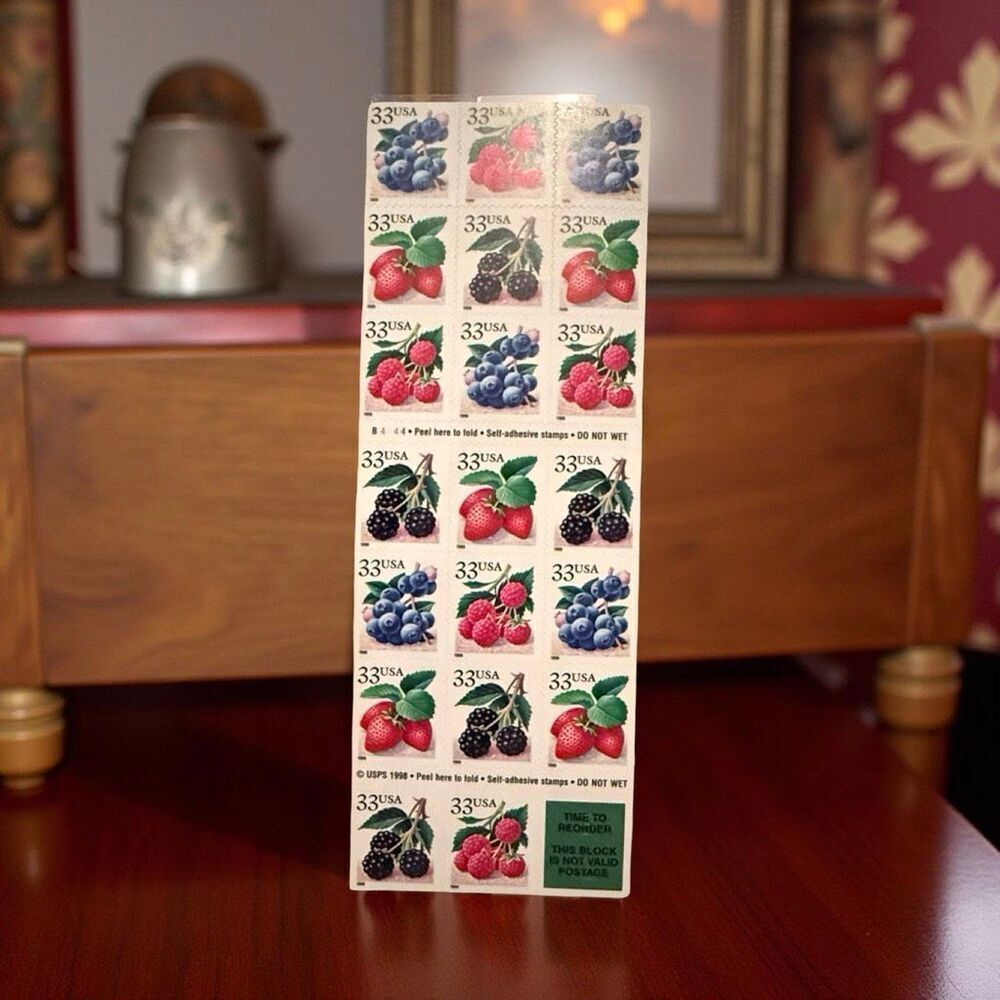 US Scott #3297b Booklet of 20 33 Cent Fruit Berries Stamps Unused